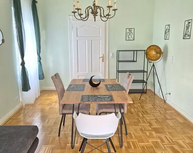 Gehobene In Historischer An Der Therme,parkplatz Inklusive Bad Ems