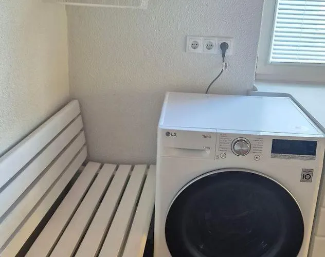 Gehobene In Historischer An Der Therme,parkplatz Inklusive Apartamento