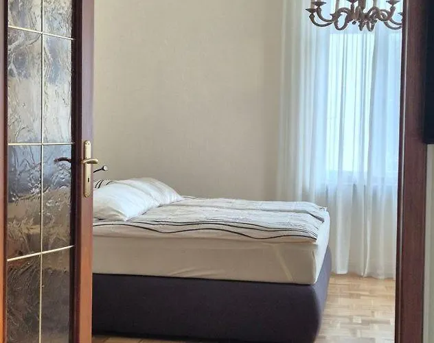 Gehobene In Historischer An Der Therme,parkplatz Inklusive Apartamento *